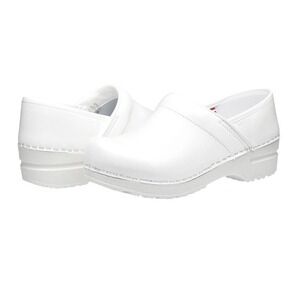 Sanita PU Coated Leather Clogs for Women Arch Support, Durable, White Nurse 42EU